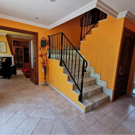 Villa Santa Ana ลาเรโด ภายนอก รูปภาพ