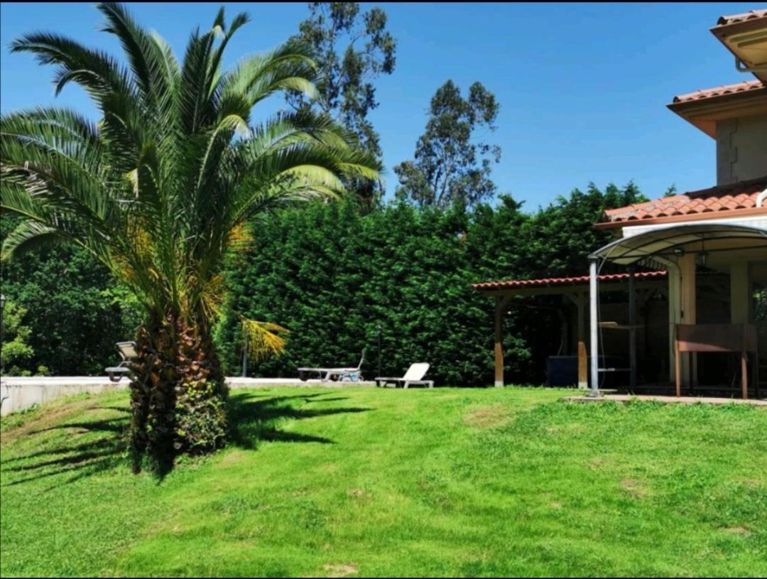 Villa Santa Ana ลาเรโด ภายนอก รูปภาพ